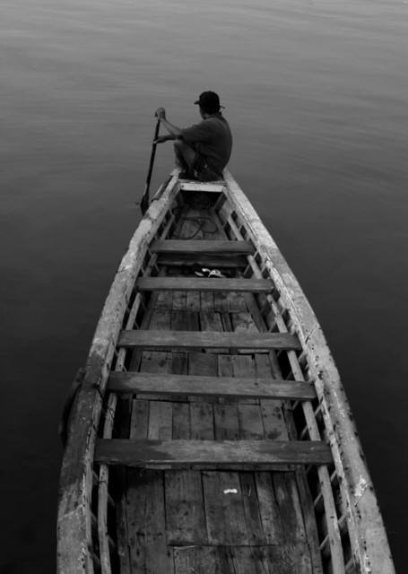 :menunggu: [bw]