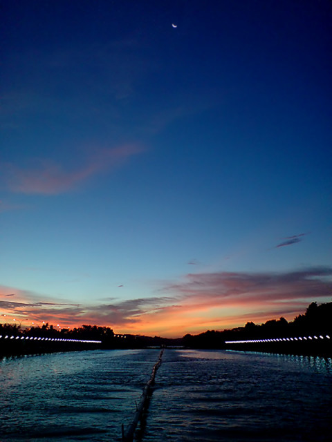 :: One Moment in Time ::