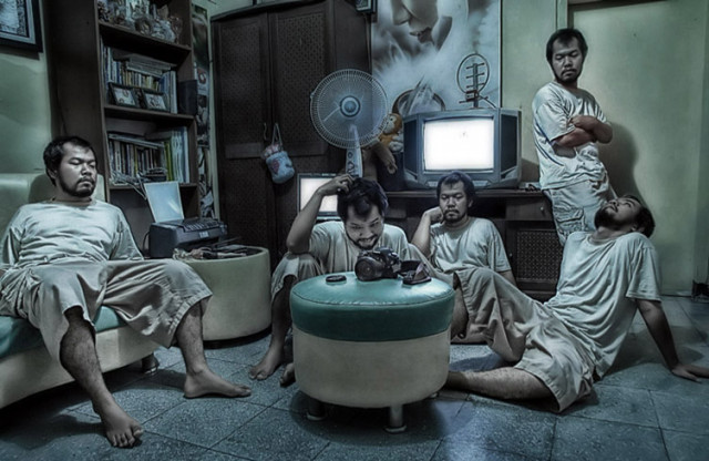 berpikir u- GANTI senjata