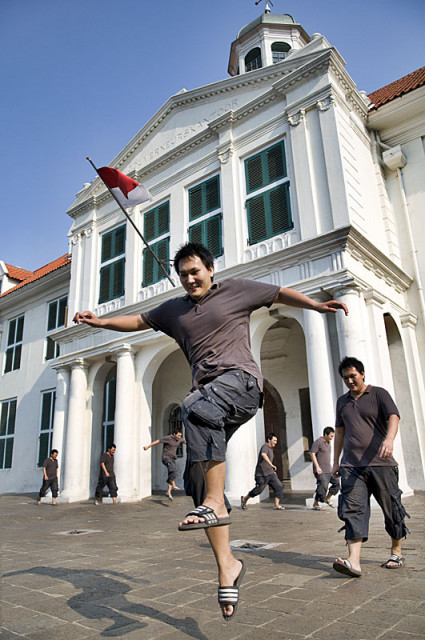 :: Walk..Walk..and..Jump ::