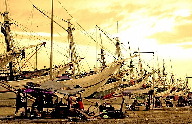 Sore-sore di pelabuhan