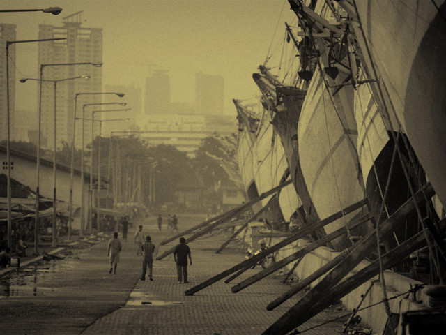one morning in sunda kelapa harbour