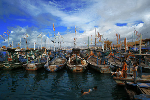 Anak Nelayan Dan Perahu,....