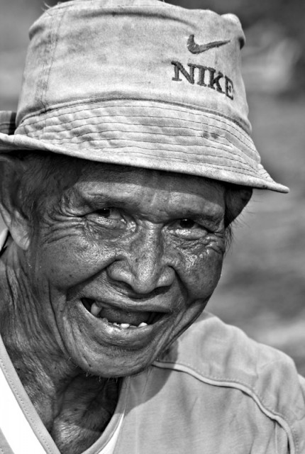 smile likes monalisa ..