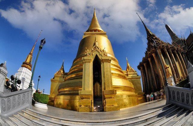 PHRA SIRATANA CHEDI