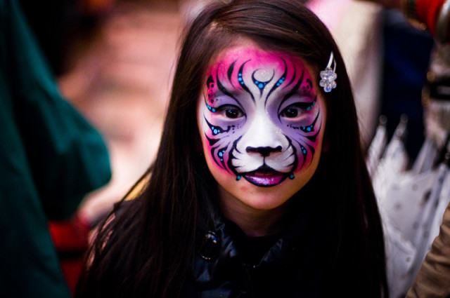 face painting art (tiger face)
