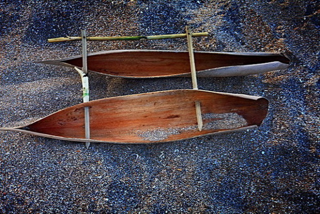 perahu mainan