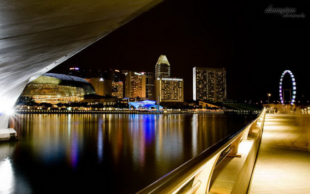 Esplanade from under the bridge