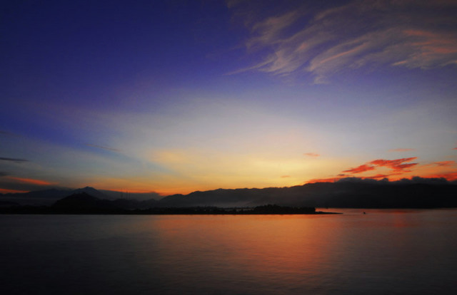 Fajar Pagi di atas Lombok