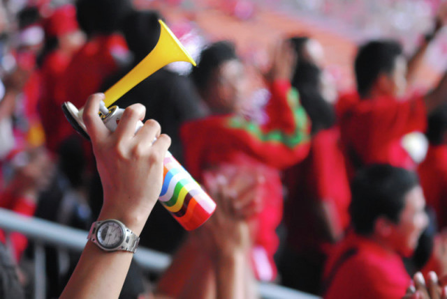 IN.. DO.. NE.. SIA..  toeeet... toeet...